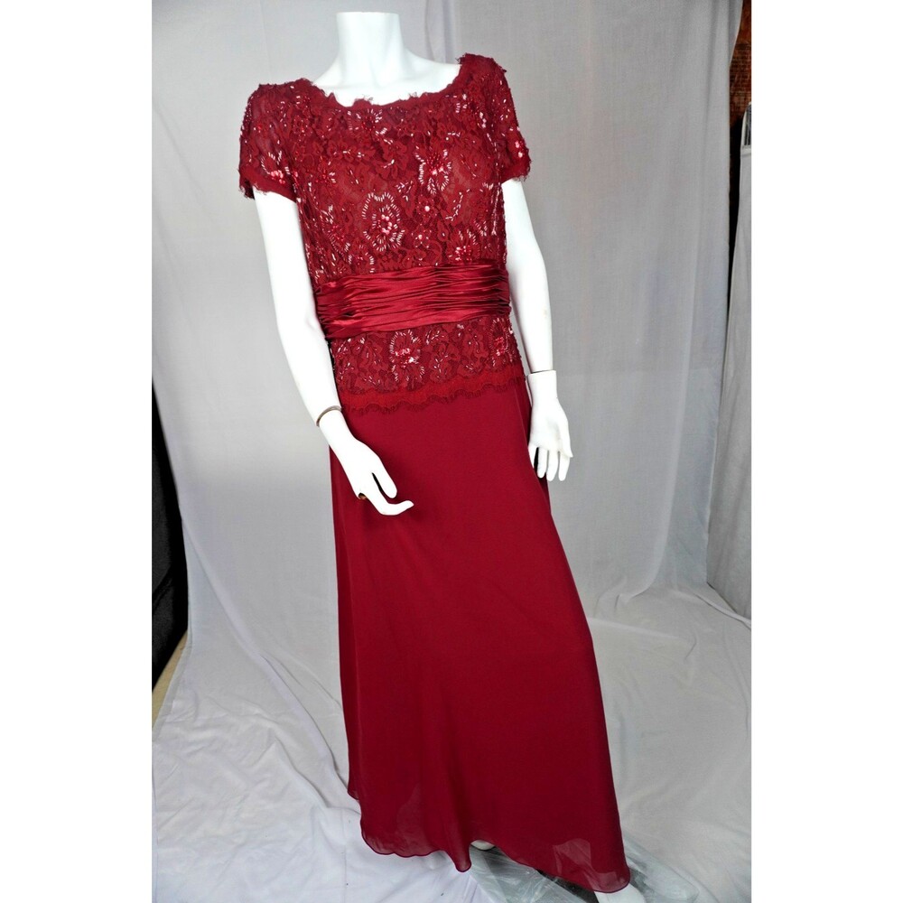 May Queen Burgundy Chiffon Dress W/Beaded Bust & Ribbon Waist Tie Womens Size XL